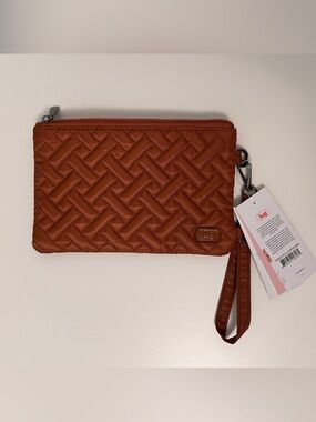 NWT LUG PEEKABOO Wristlet Clutch - Copper Bown